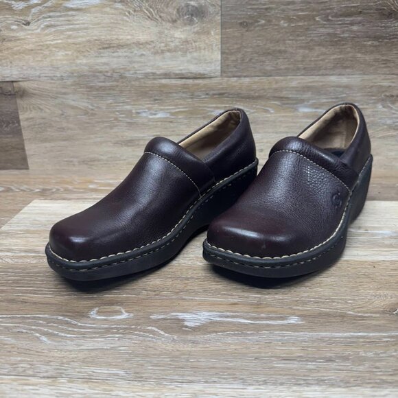 Born Concept Brown Leather Wedge Clog Women's Size 9 - Picture 1 of 7